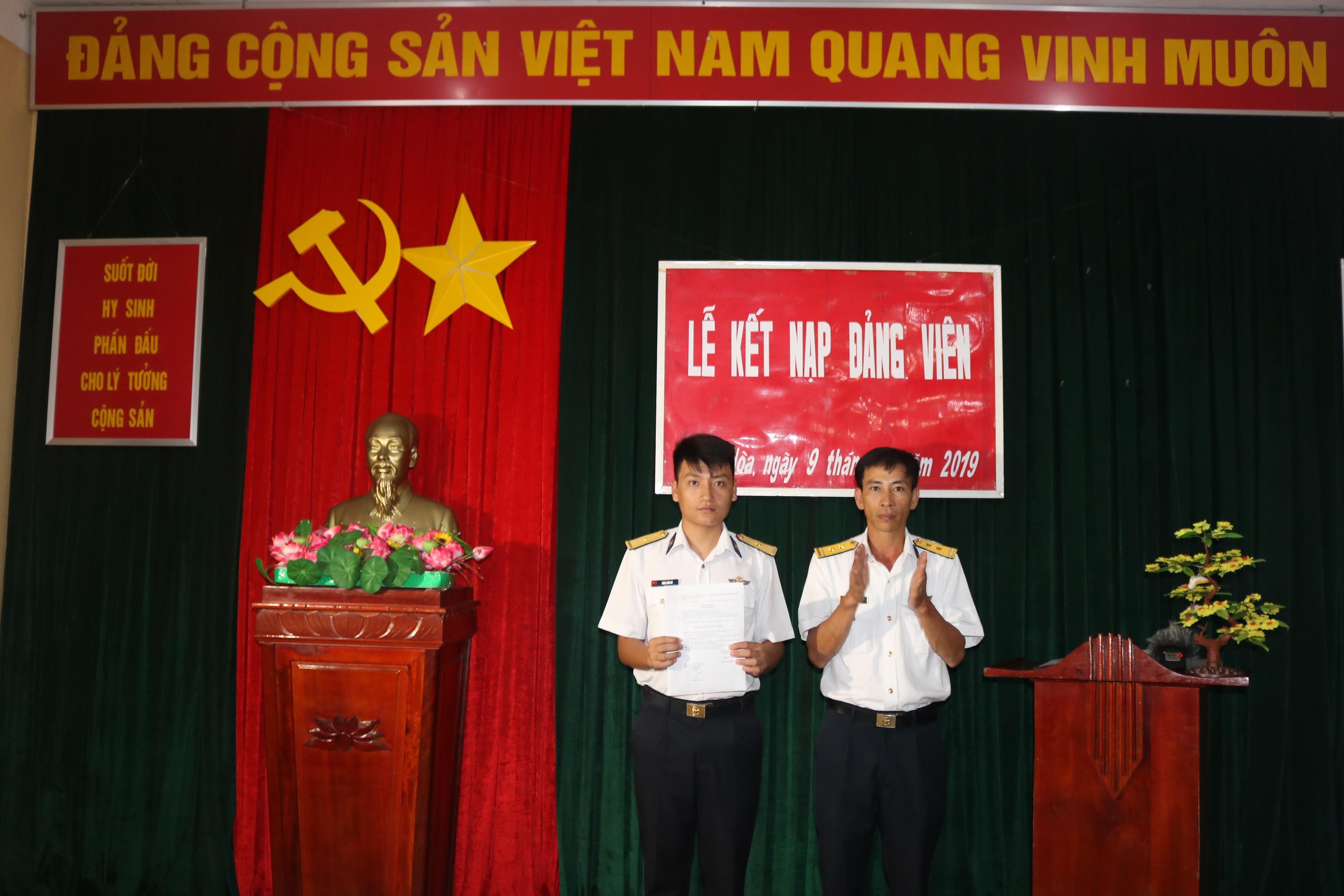Tự hào được kết nạp Đảng ở Trường Sa