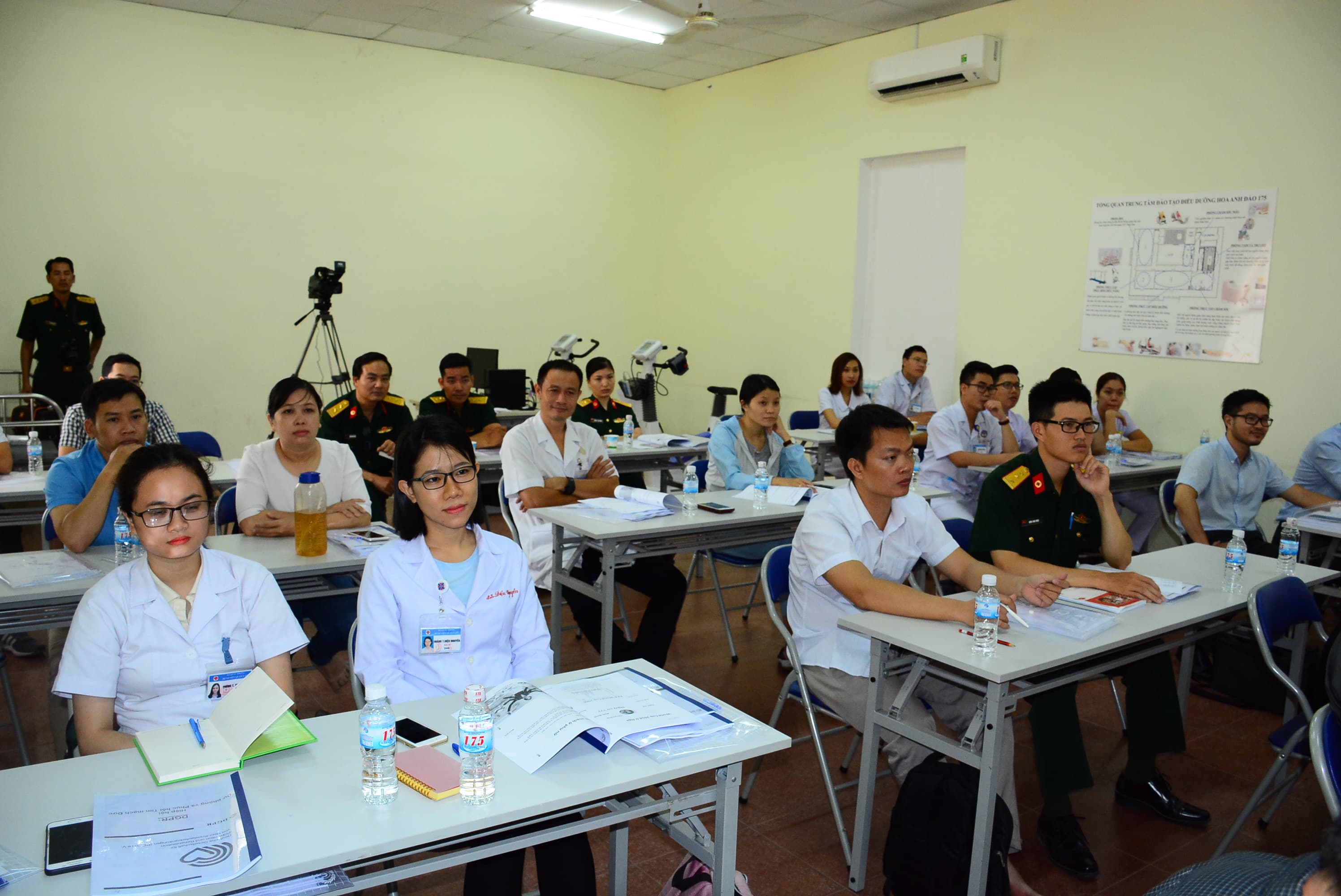 Bệnh viện Quân y 175 khai mạc tập huấn phục hồi chức năng tim mạch
