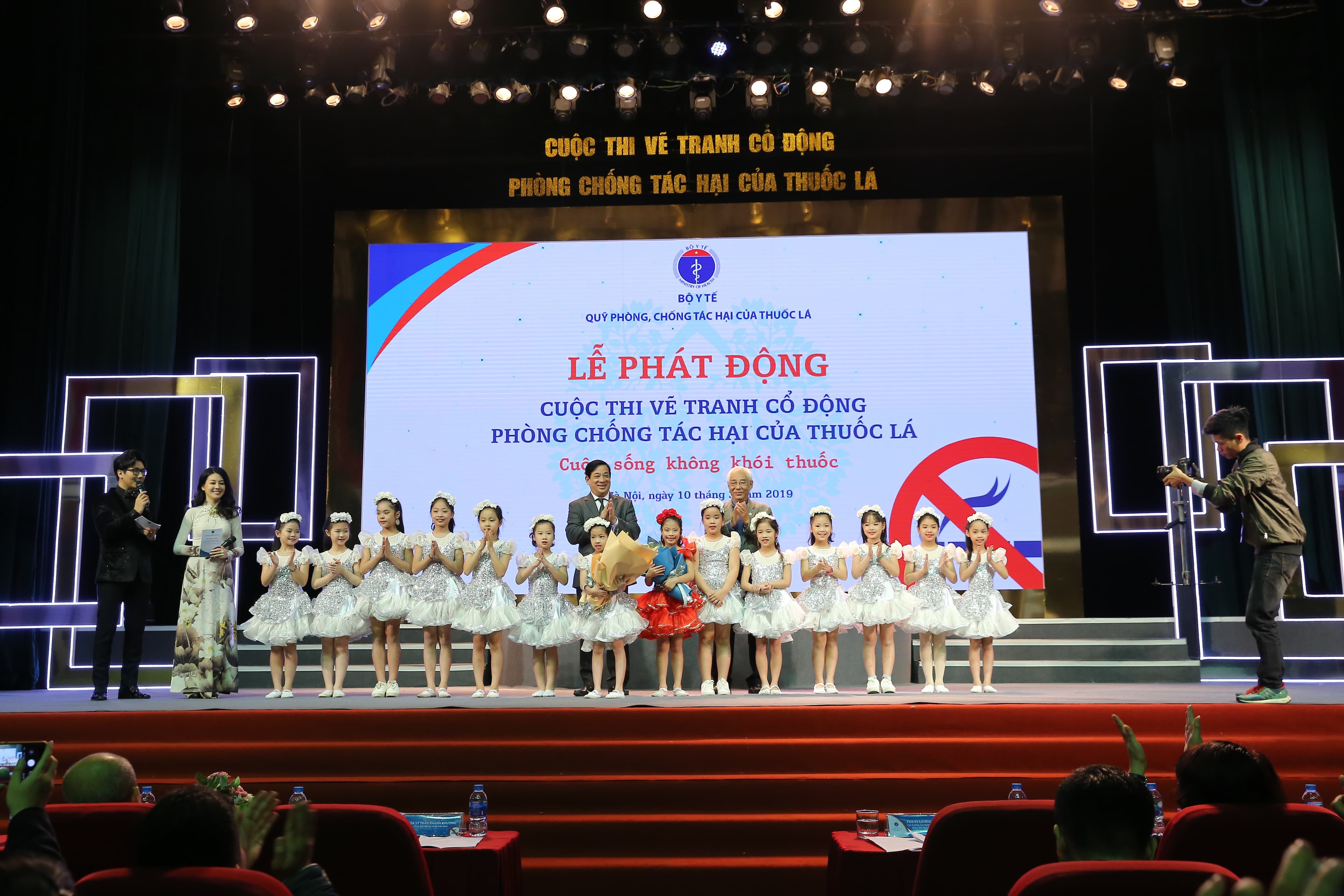 Cuộc thi sáng tác tranh cổ động tuyên truyền về tác hại của thuốc lá và Luật  Phòng, chống tác hại của thuốc lá trên toàn quốc
