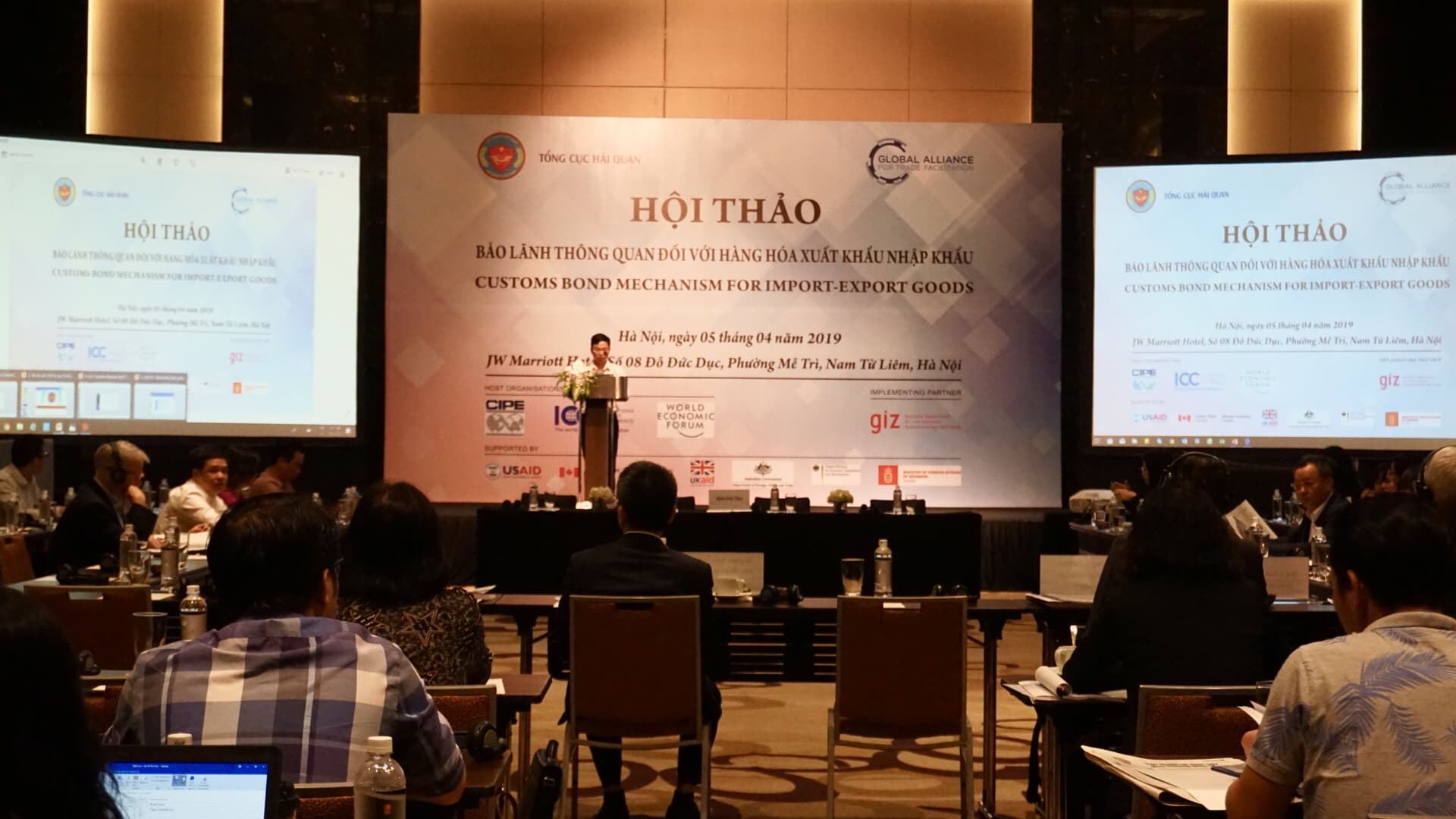 Xây dựng cơ chế bảo lãnh thông quan với hàng hóa xuất, nhập khẩu