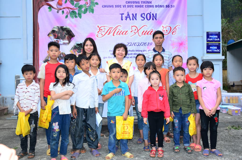 Bài 1: Tiếp nối hành trình nhân ái