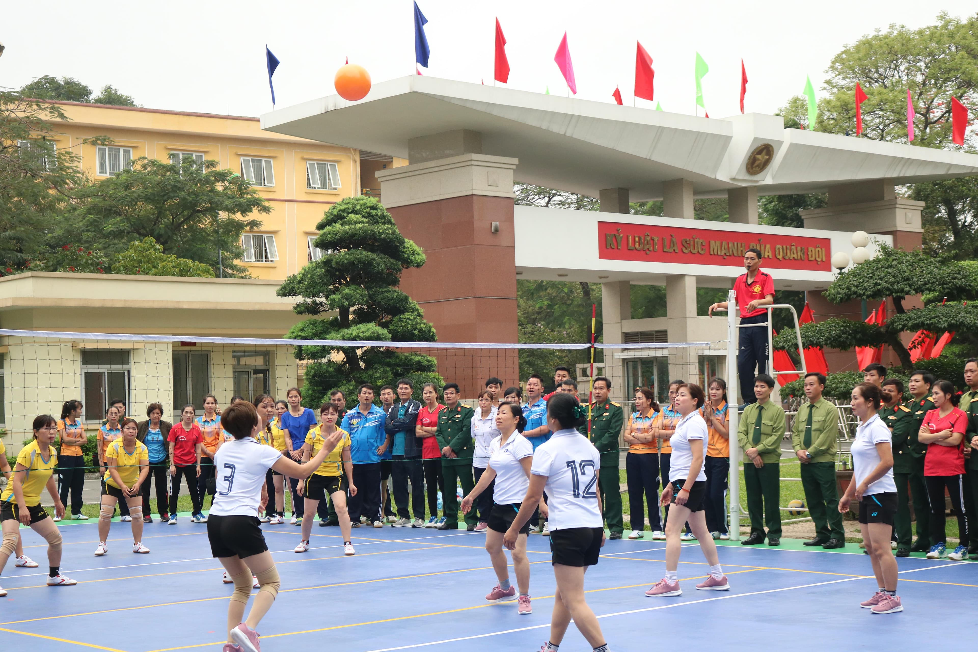 Sức trẻ và thể thao quần chúng