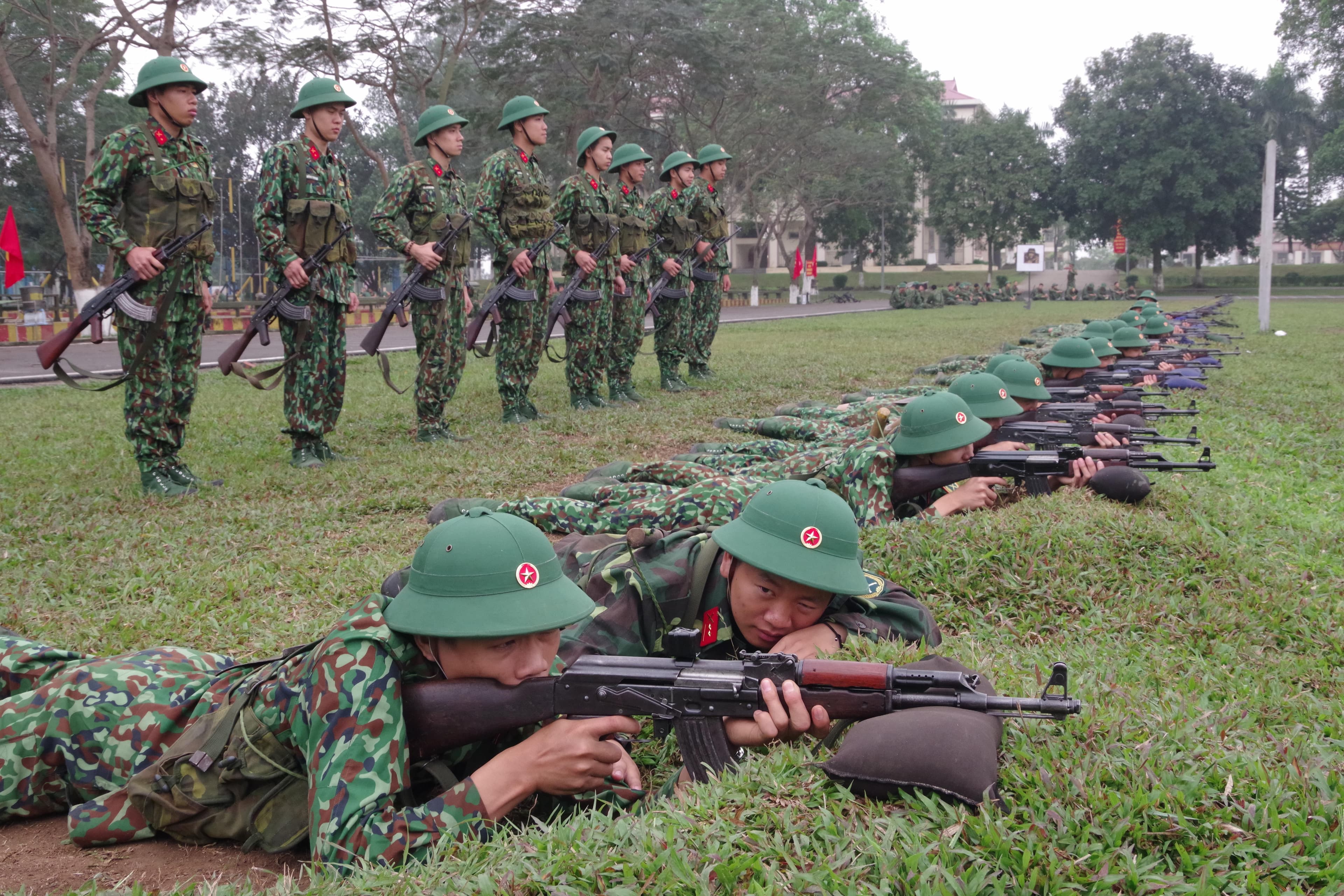 Tạo chuyển biến vững chắc trong thực hiện nhiệm vụ quân sự, quốc phòng