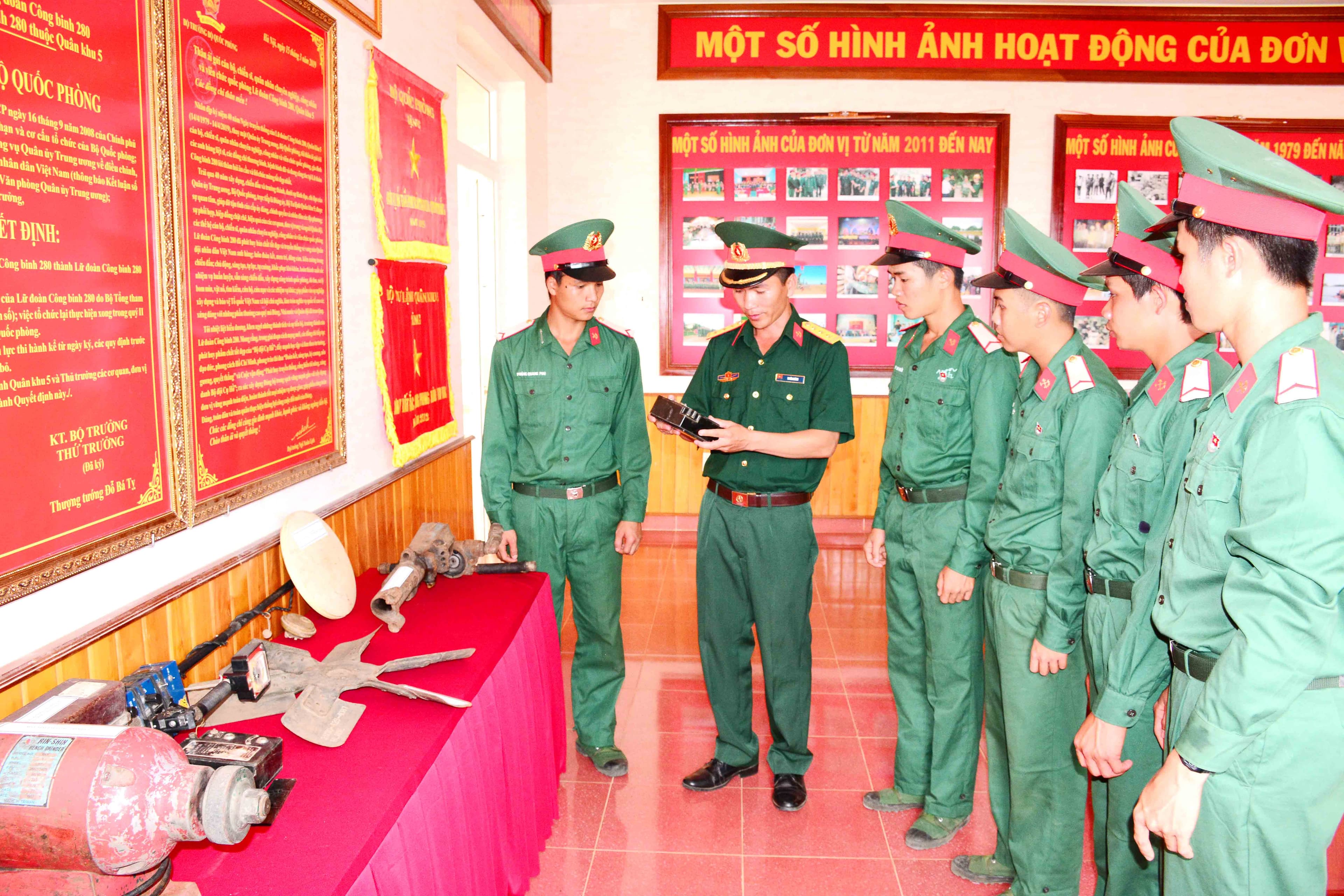 Lữ đoàn Công binh 280 (Quân khu 5) kỷ niệm 40 năm ngày thành lập