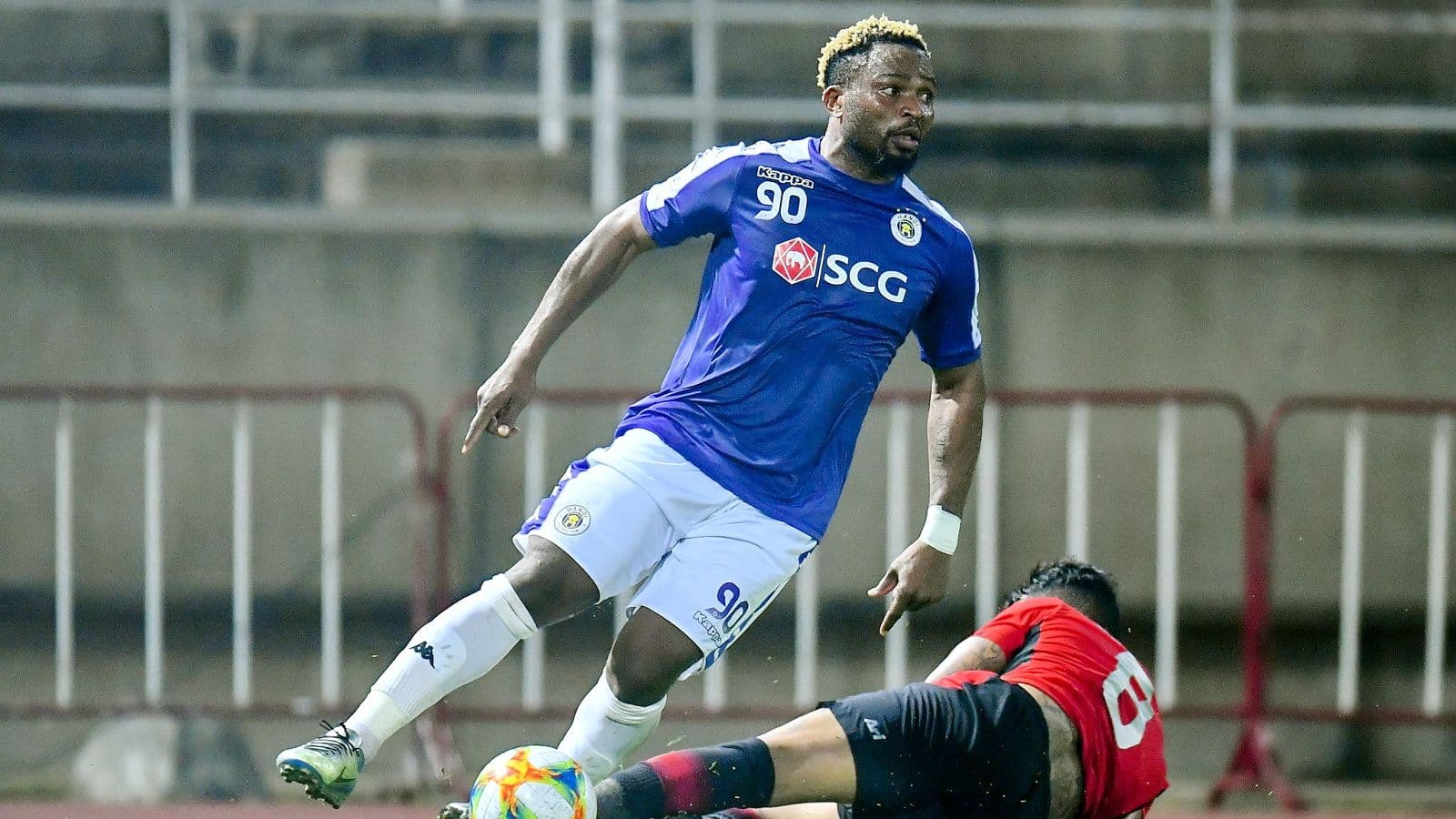 Các ngoại binh tỏa sáng, Hà Nội FC thắng đậm Yangon Utd