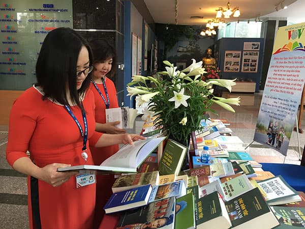 Hội thảo khoa học “Xây dựng và phát triển phong trào đọc sách trong cộng đồng”