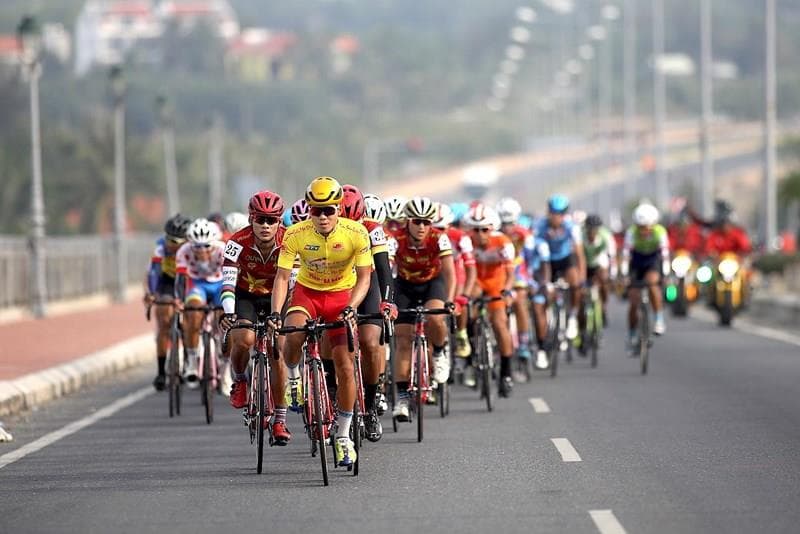 Chặng 6 Cuộc đua xe đạp tranh Cúp HTV 2019: Huỳnh Thanh Tùng giữ áo vàng