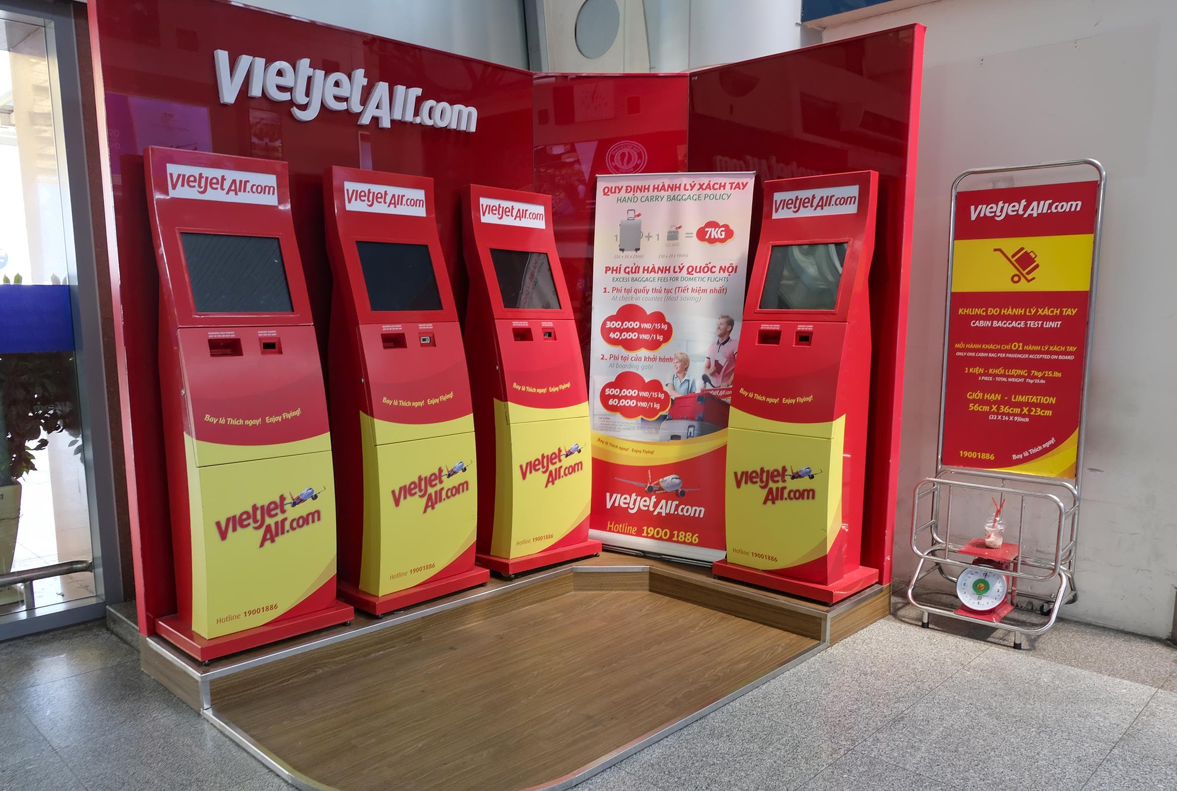 Nhiều máy check-in không hoạt động ở sân bay Đà Nẵng