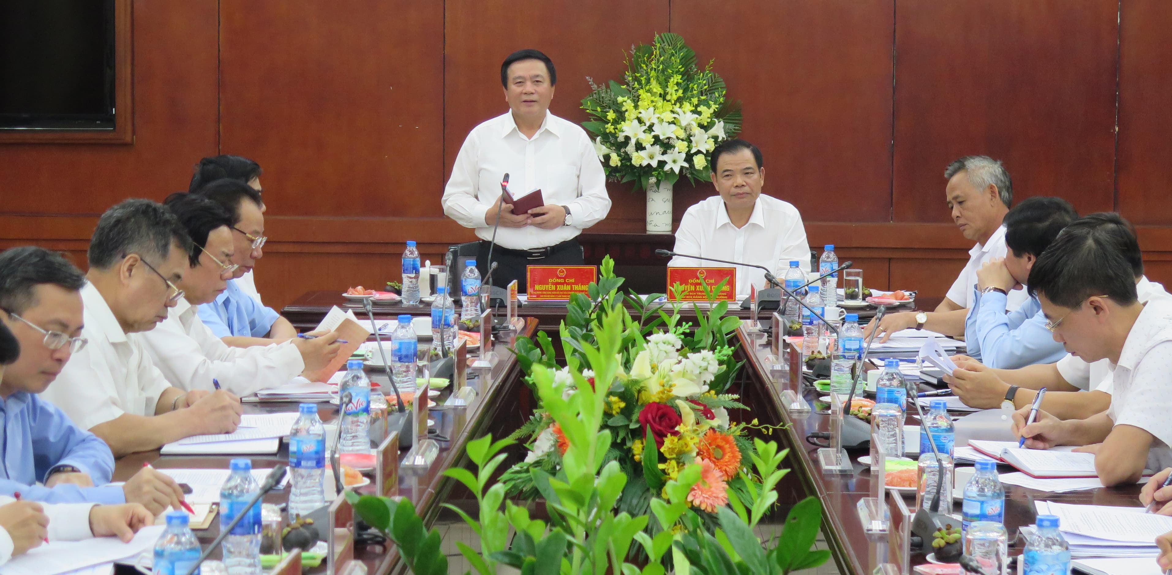 Đoàn Tiểu ban Văn kiện Đại hội XIII làm việc với Ban cán sự đảng Bộ Nông nghiệp và Phát triển nông thôn