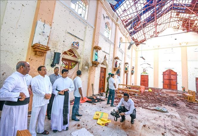 Nổ ở Sri Lanka: Tổng thống thay thế lãnh đạo quốc phòng