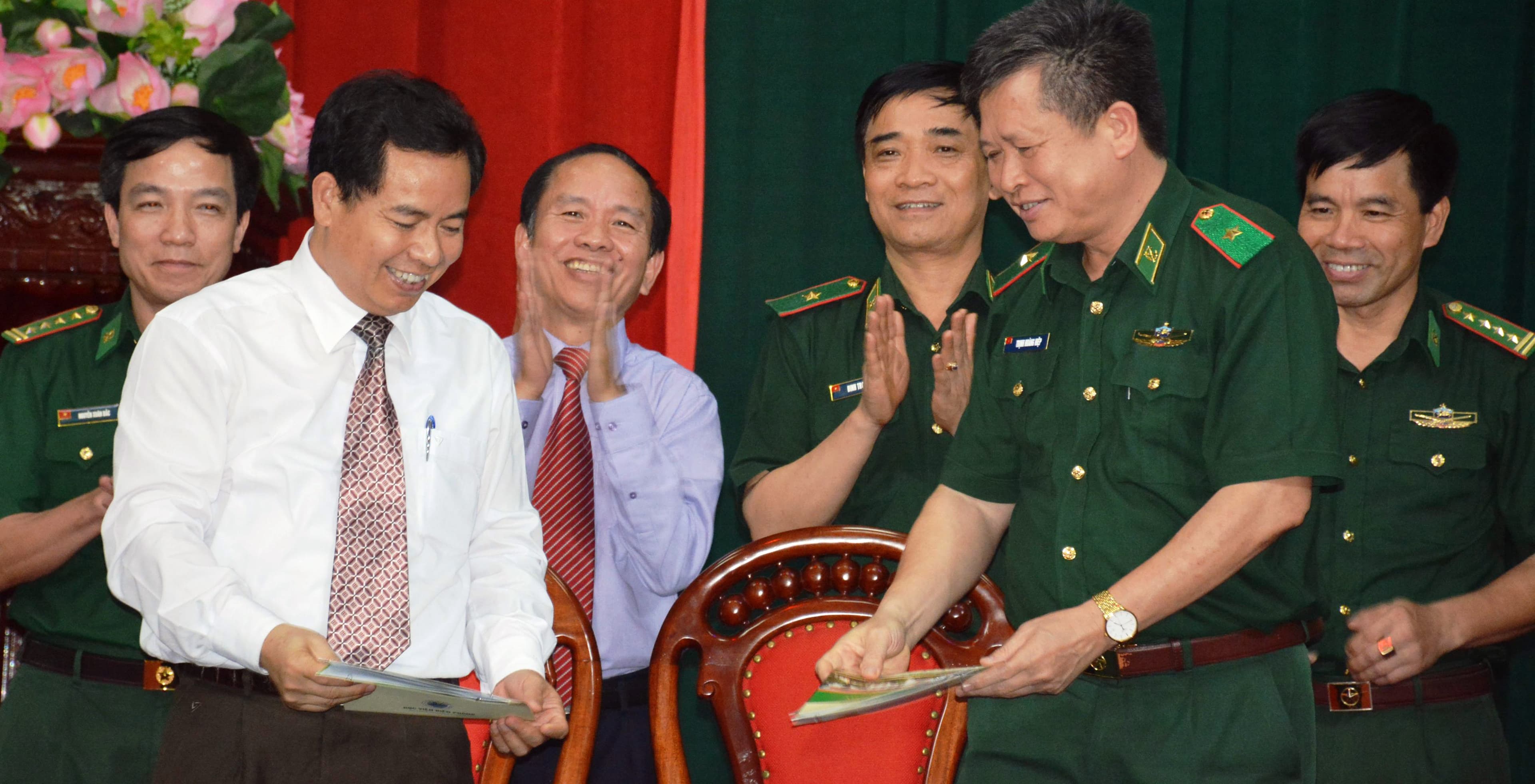 Hội nghị sơ kết 5 năm giáo dục quốc phòng và an ninh cho học sinh, sinh viên khu vực Tây Bắc