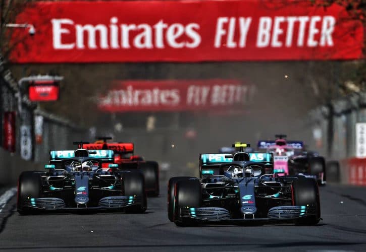 Tay đua Valtteri Bottas giành chiến thắng tại vòng đua Azerbaijan GP