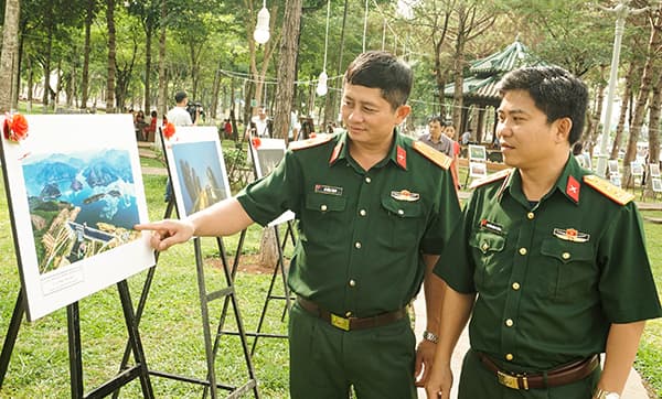 Gần 2.200 tác phẩm tham gia Liên hoan ảnh nghệ thuật khu vực Nam Trung bộ và Tây Nguyên