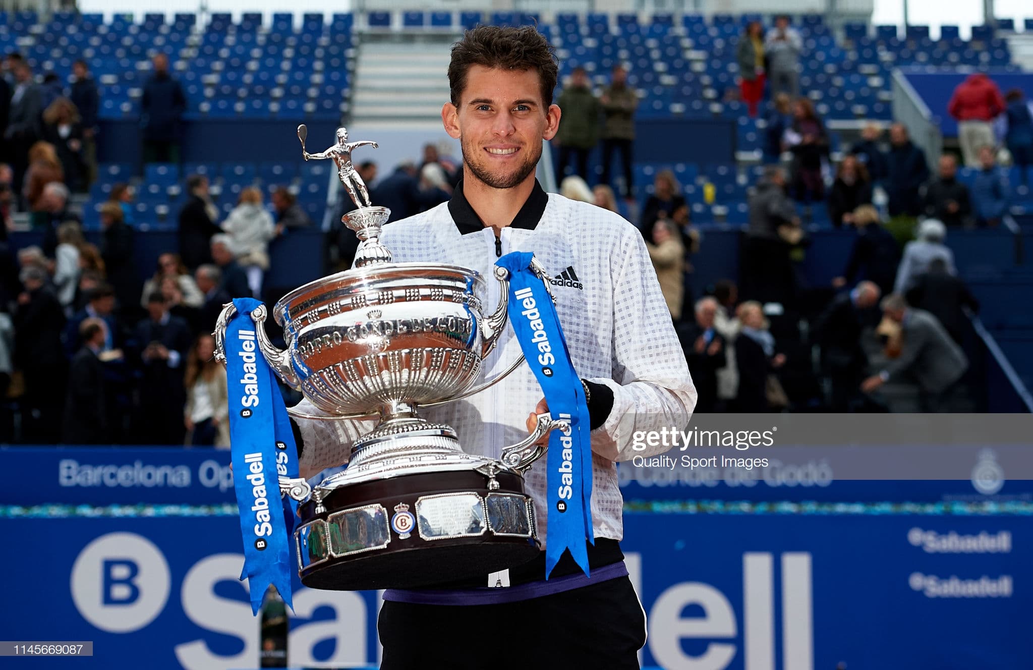 Dominic Thiem vô địch Giải Quần vợt Barcelona Mở rộng