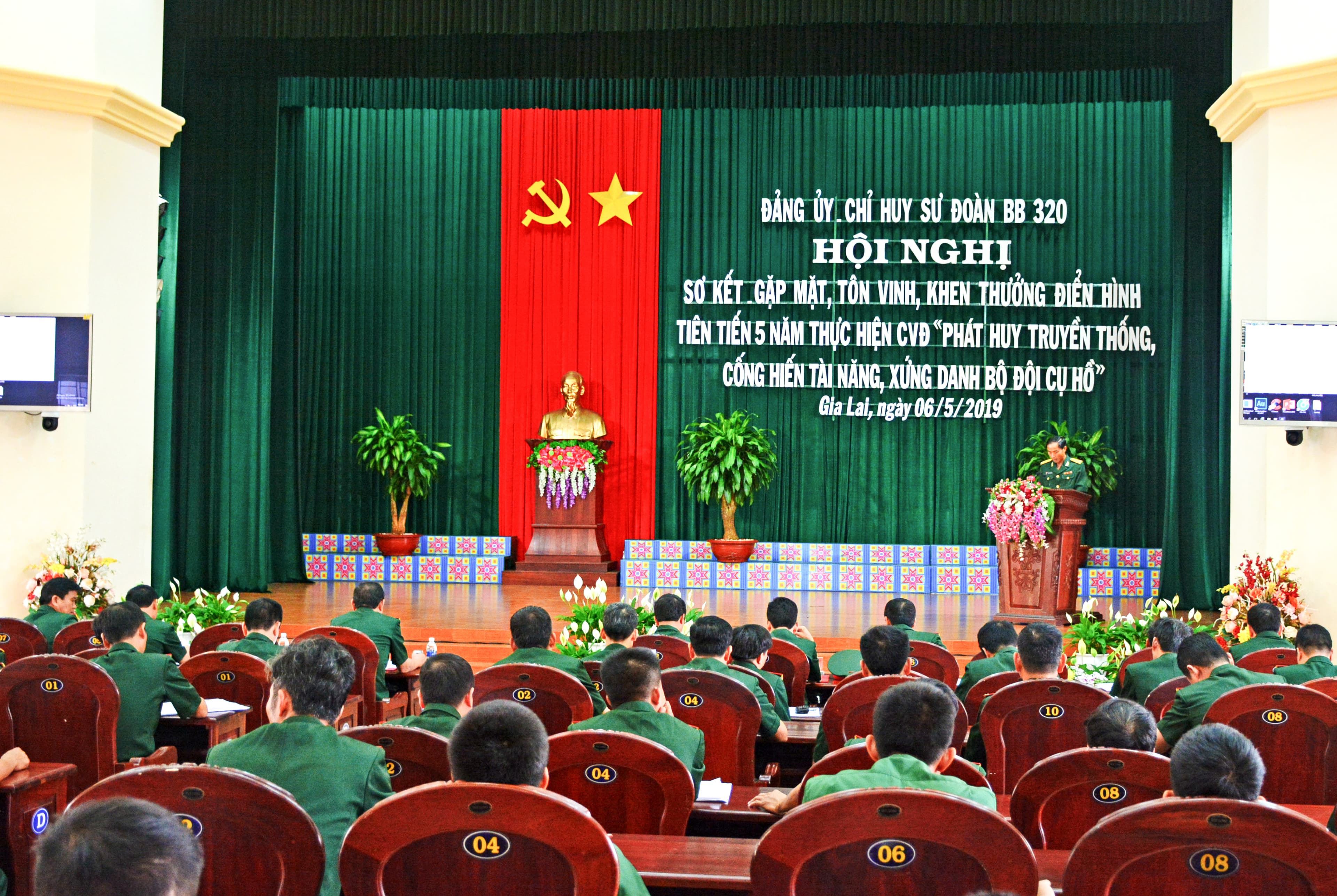 Sư đoàn 320 có hơn 2.800 lượt cá nhân điển hình tiên tiến được khen thưởng