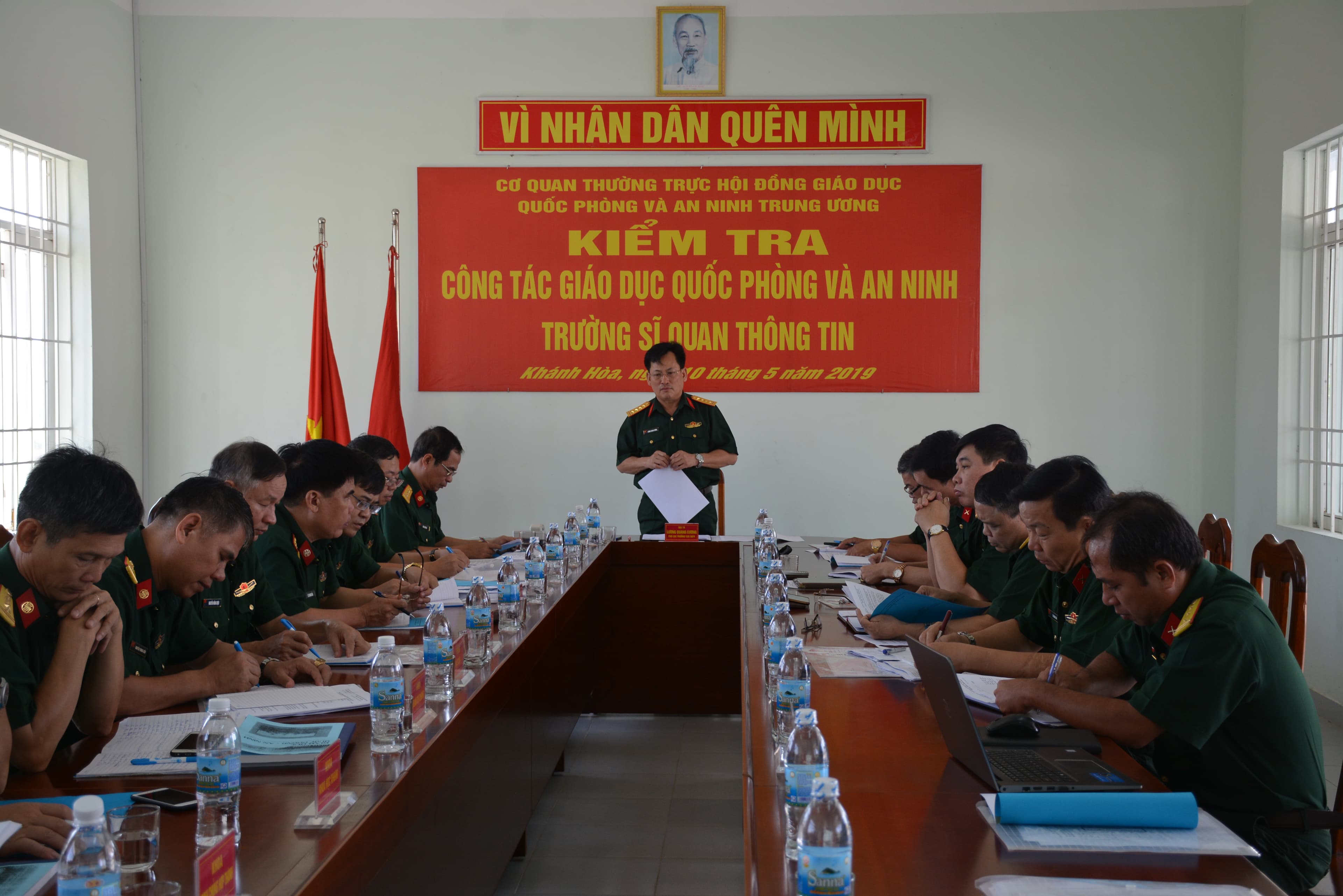 Đoàn kiểm tra của Cơ quan Thường trực Hội đồng Giáo dục Quốc phòng và an ninh làm việc tại Trường Sĩ quan Thông tin
