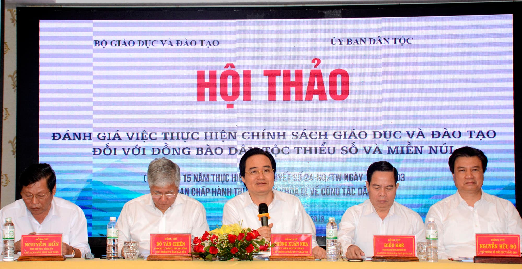 Cần có cách tiếp mới để phát triển giáo dục vùng dân tộc thiểu số, miền núi