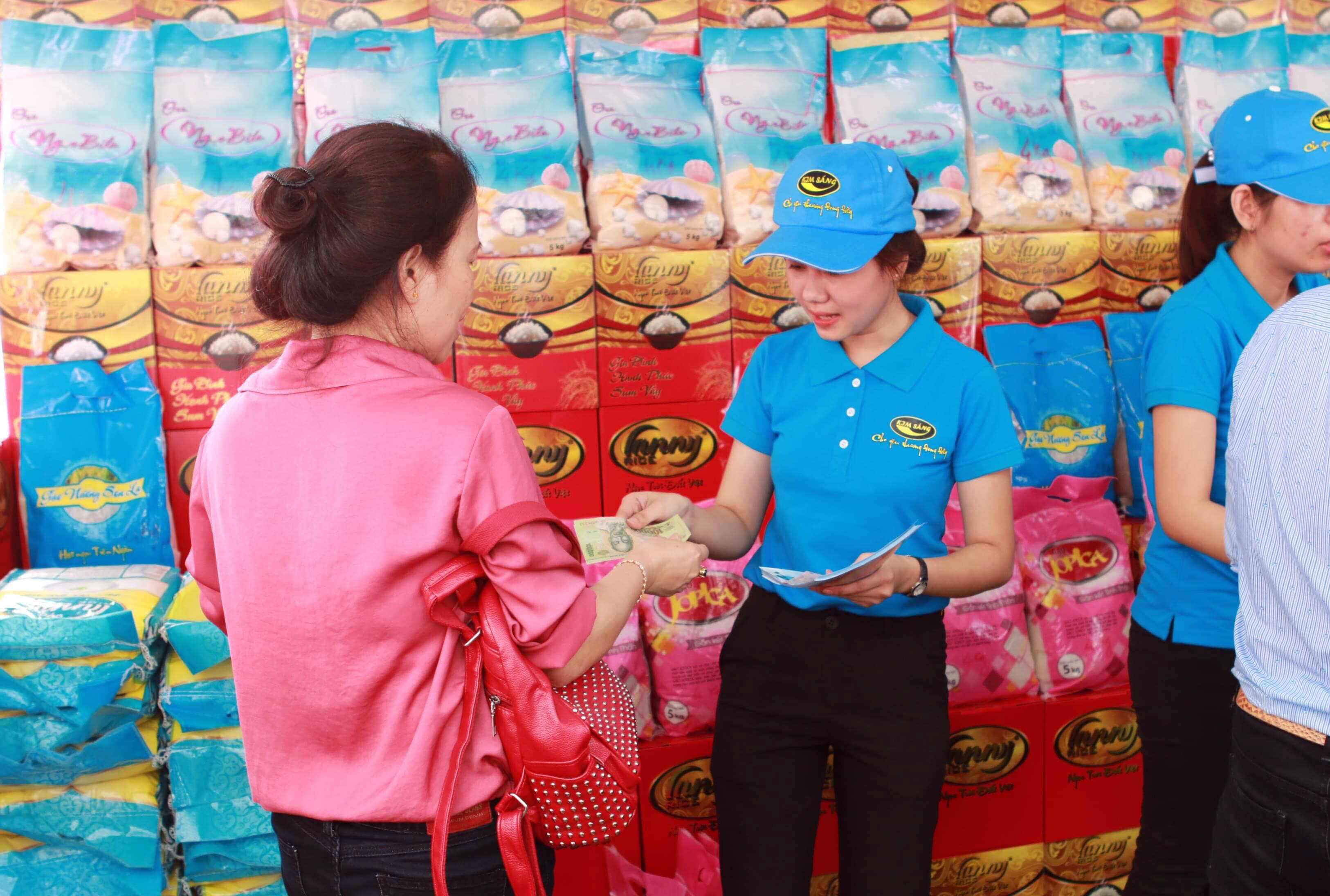 Hơn 2.000 công nhân, lao động tham gia “Ngày vì lợi ích đoàn viên”
