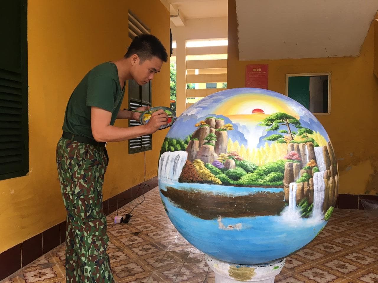 Làm đẹp thêm cảnh quan đơn vị