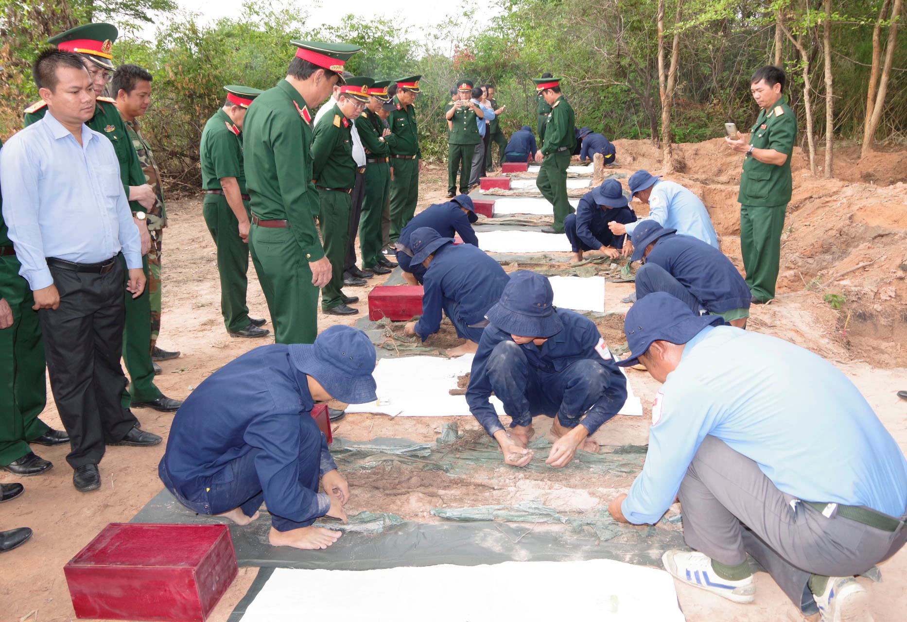 Đội K71 tỉnh Tây Ninh tìm kiếm, cất bốc 48 hài cốt liệt sĩ tại tỉnh Odo Miên Chay, Campuchia