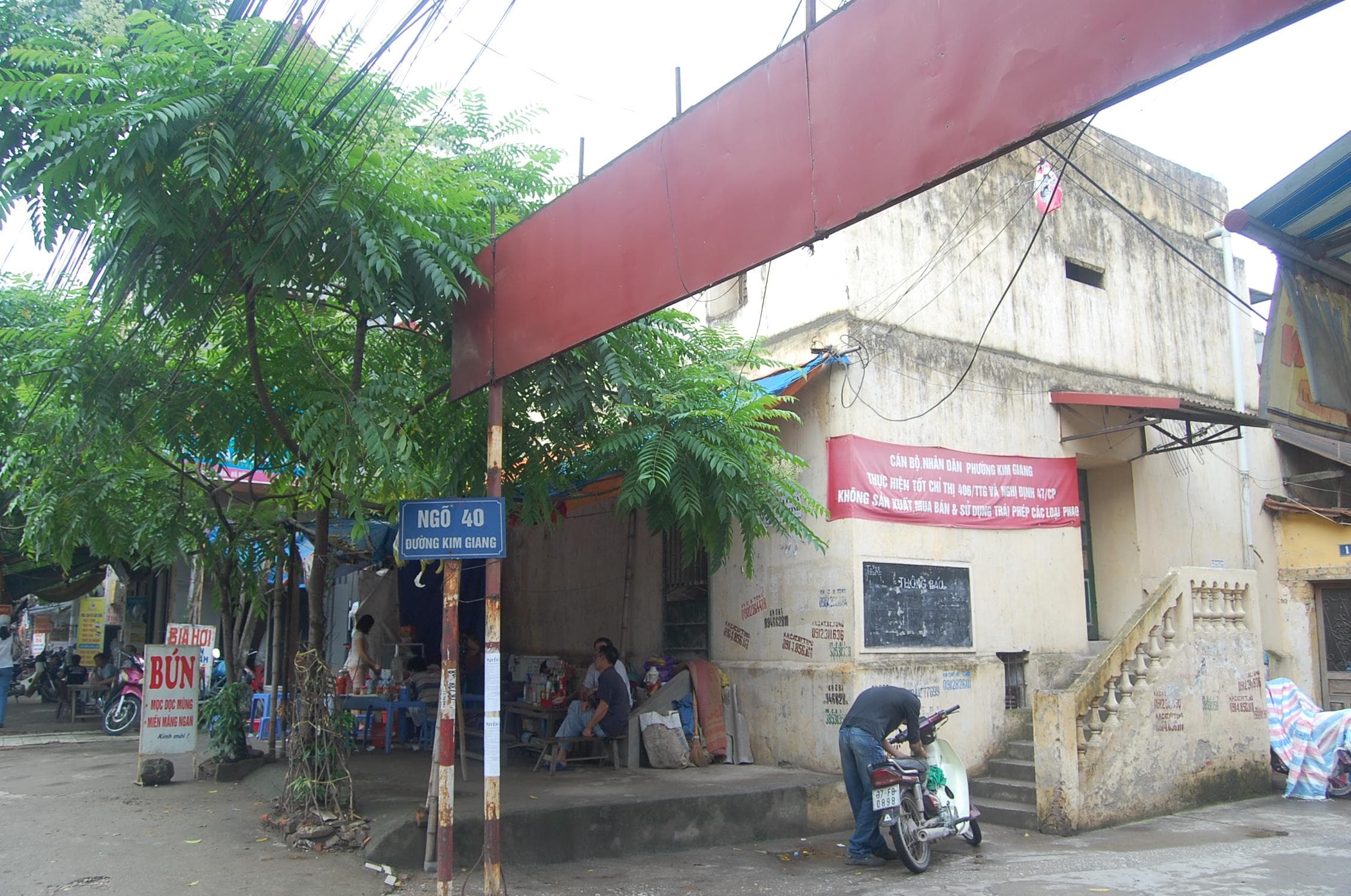 Kho hàng đầu tiên của “Đoàn công tác quân sự đặc biệt”