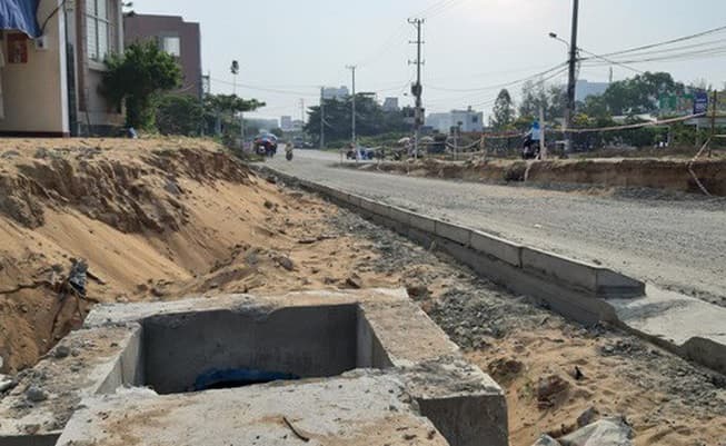 Thông tin từ đường dây nóng