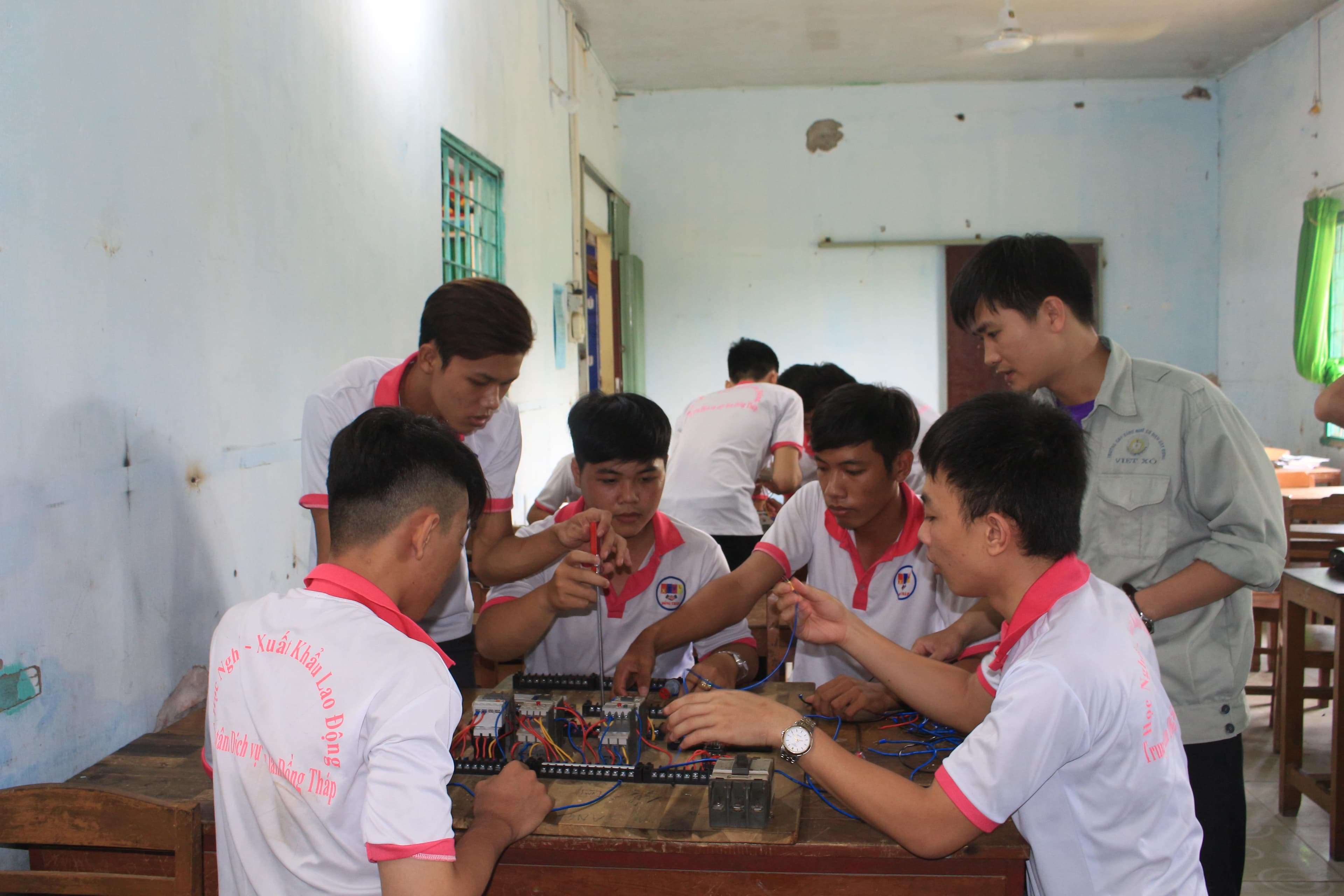 Vì sao tỷ lệ người đi xuất khẩu lao động ở Đồng Tháp tăng?