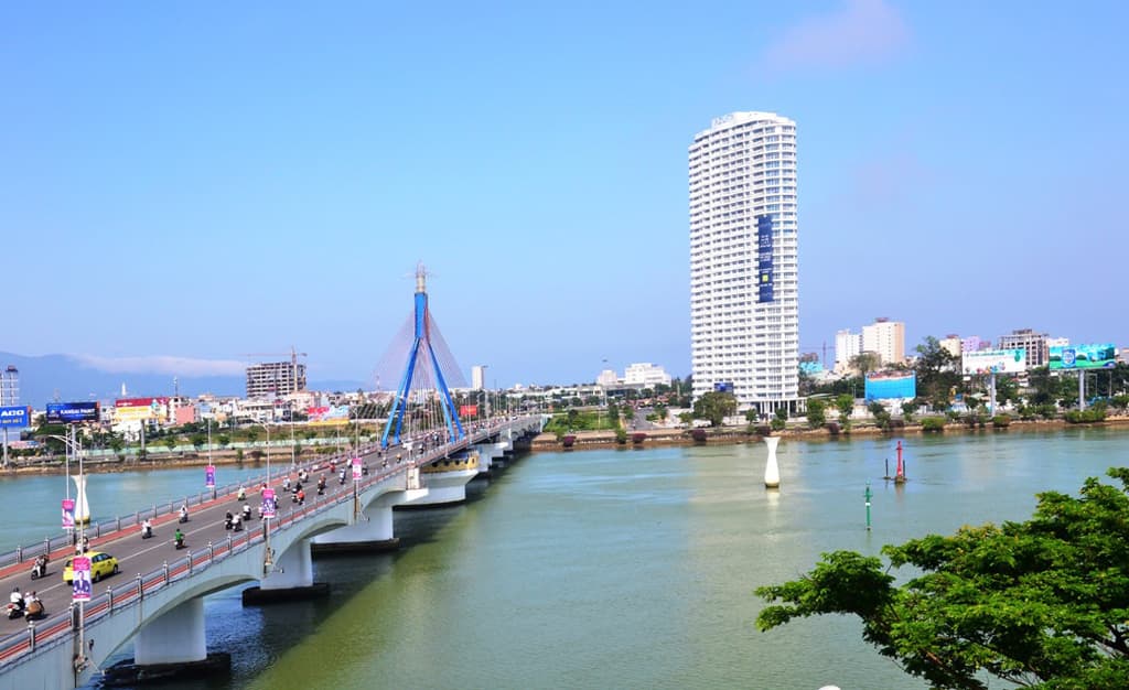 Đà Nẵng nhộn nhịp trước giờ khai hội pháo hoa