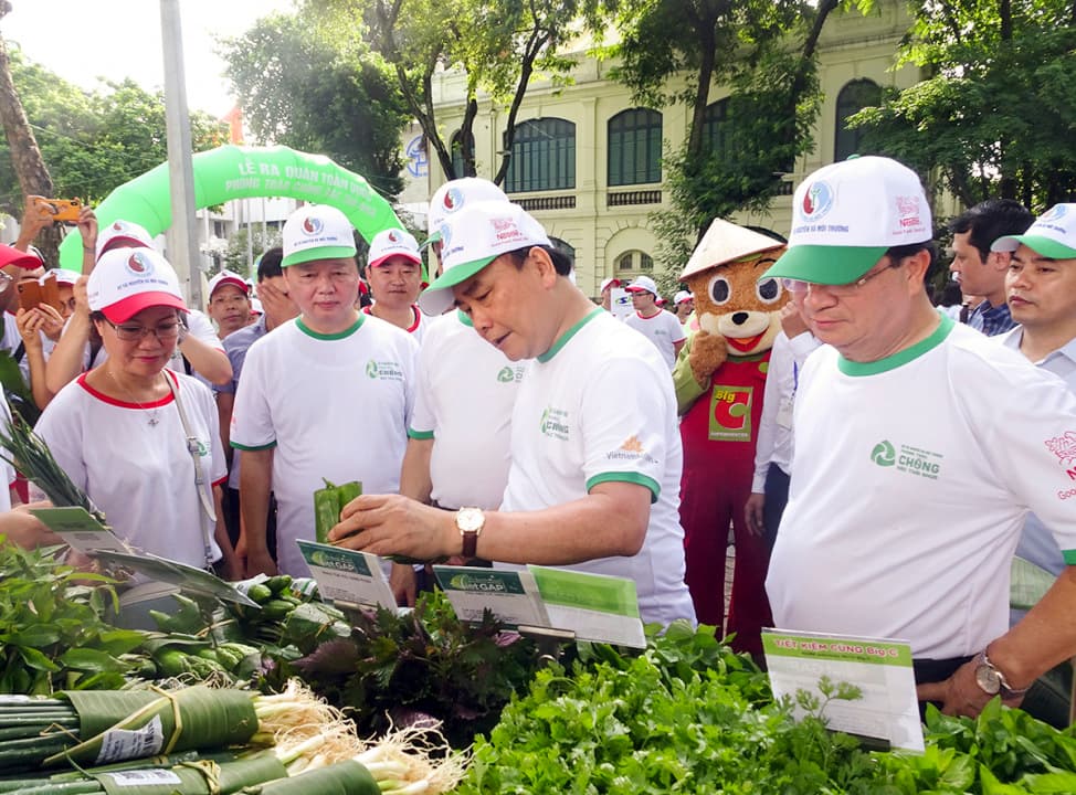 Thủ tướng Chính phủ Nguyễn Xuân Phúc phát động phong trào chống rác thải nhựa trên phạm vi toàn quốc