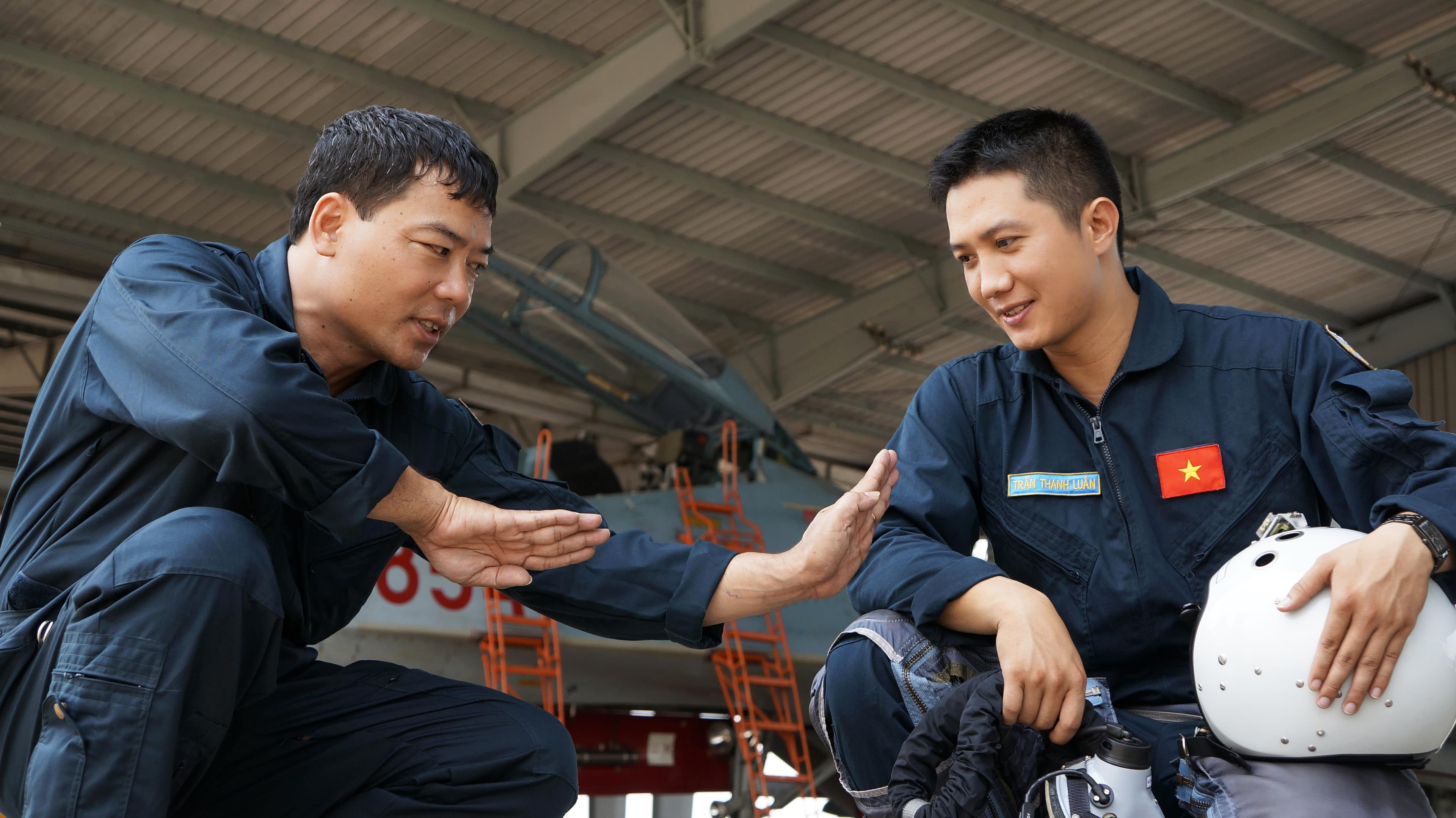 Bài 3: Tiếp bước cha anh, phi công trẻ với khát vọng chinh phục bầu trời (Tiếp theo và hết)