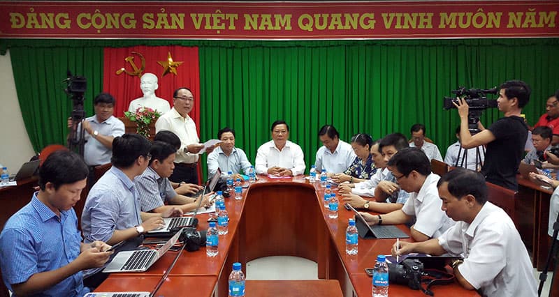 Sóc Trăng họp báo vụ án sản xuất xăng giả