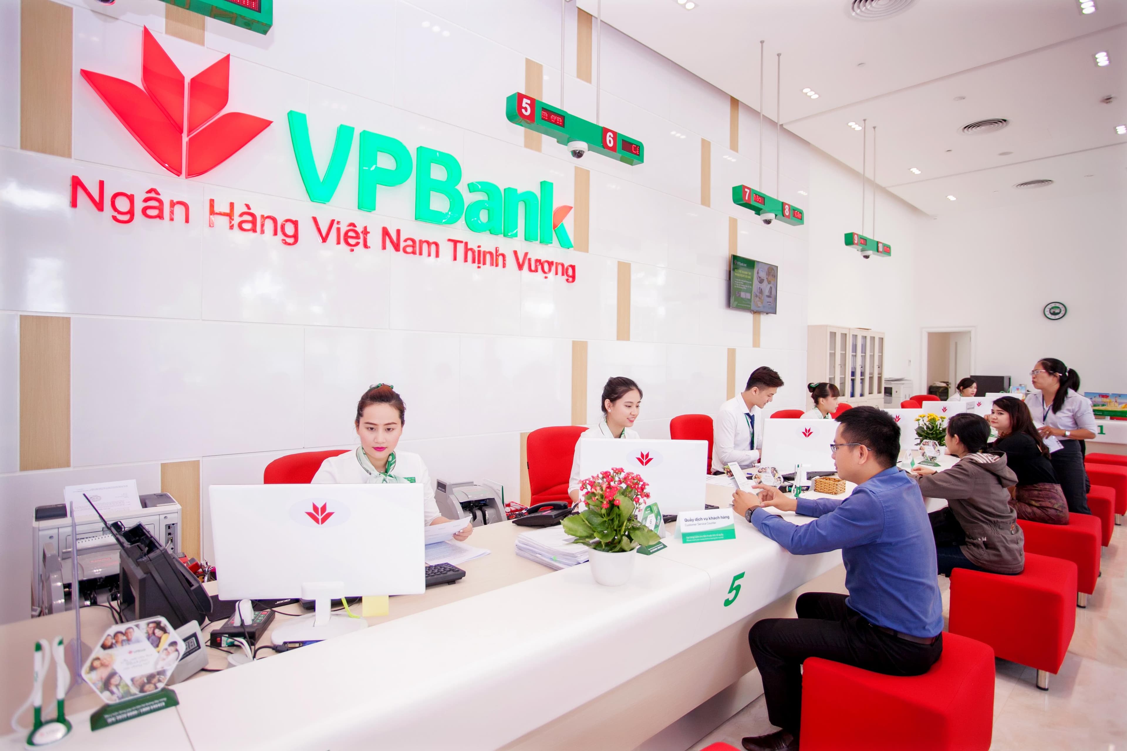 Bảo đảm tài chính cho khách hàng trên 50 tuổi