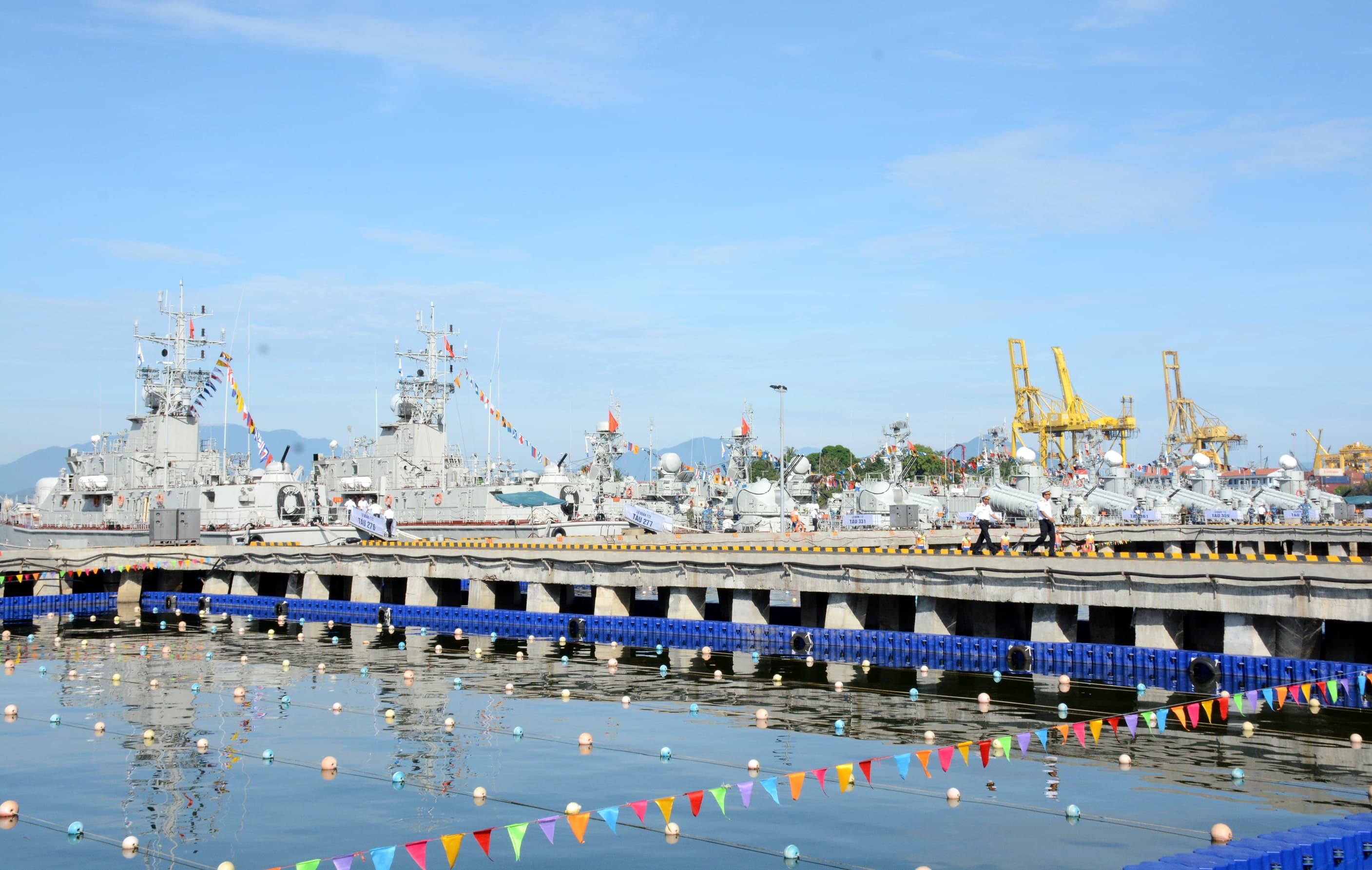 Vùng 3 Hải quân khai mạc hội thi tàu tốt-hội thao huấn luyện tàu năm 2019