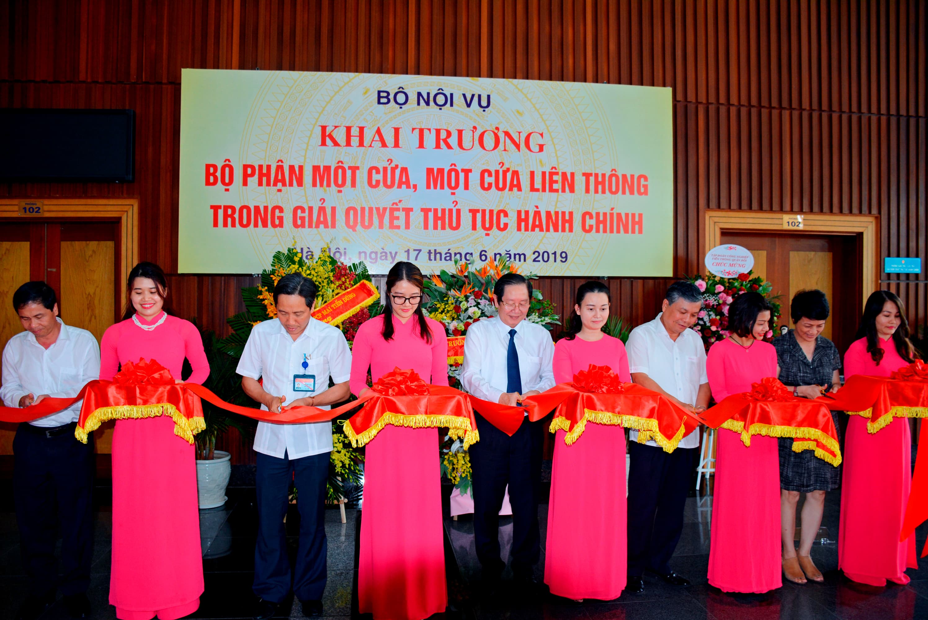 Bộ phận một cửa là thước đo sự hài lòng của người dân với Bộ Nội vụ