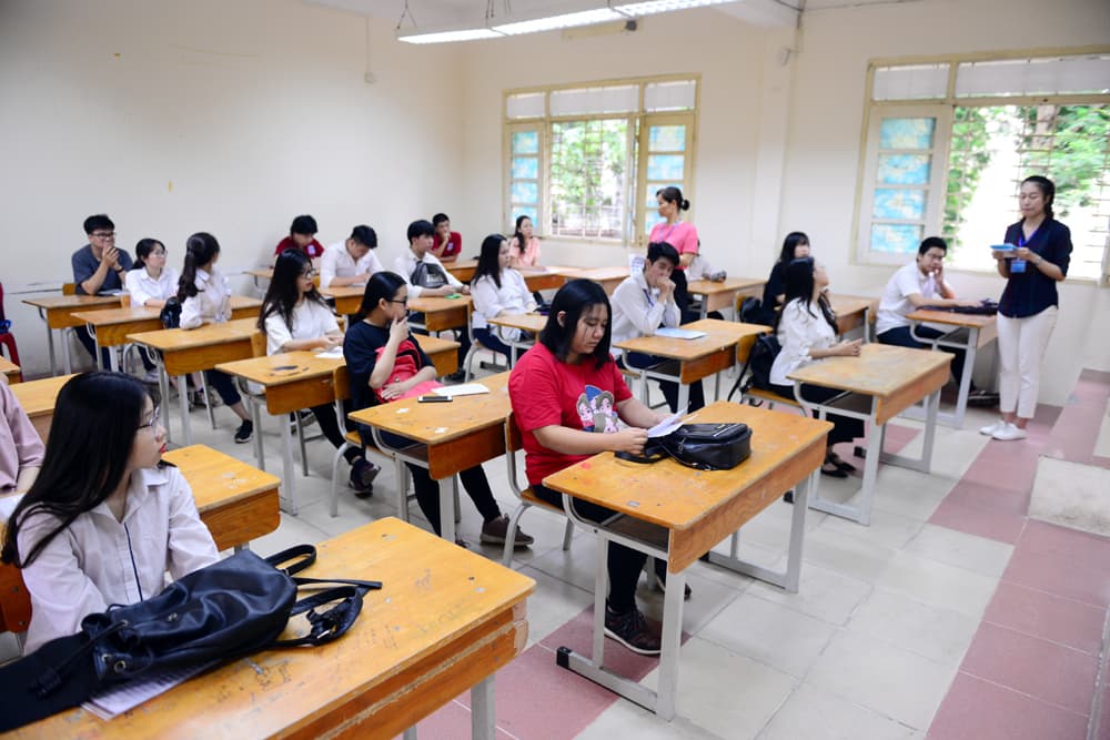 Hơn 887.000 thí sinh làm thủ tục dự thi THPT quốc gia