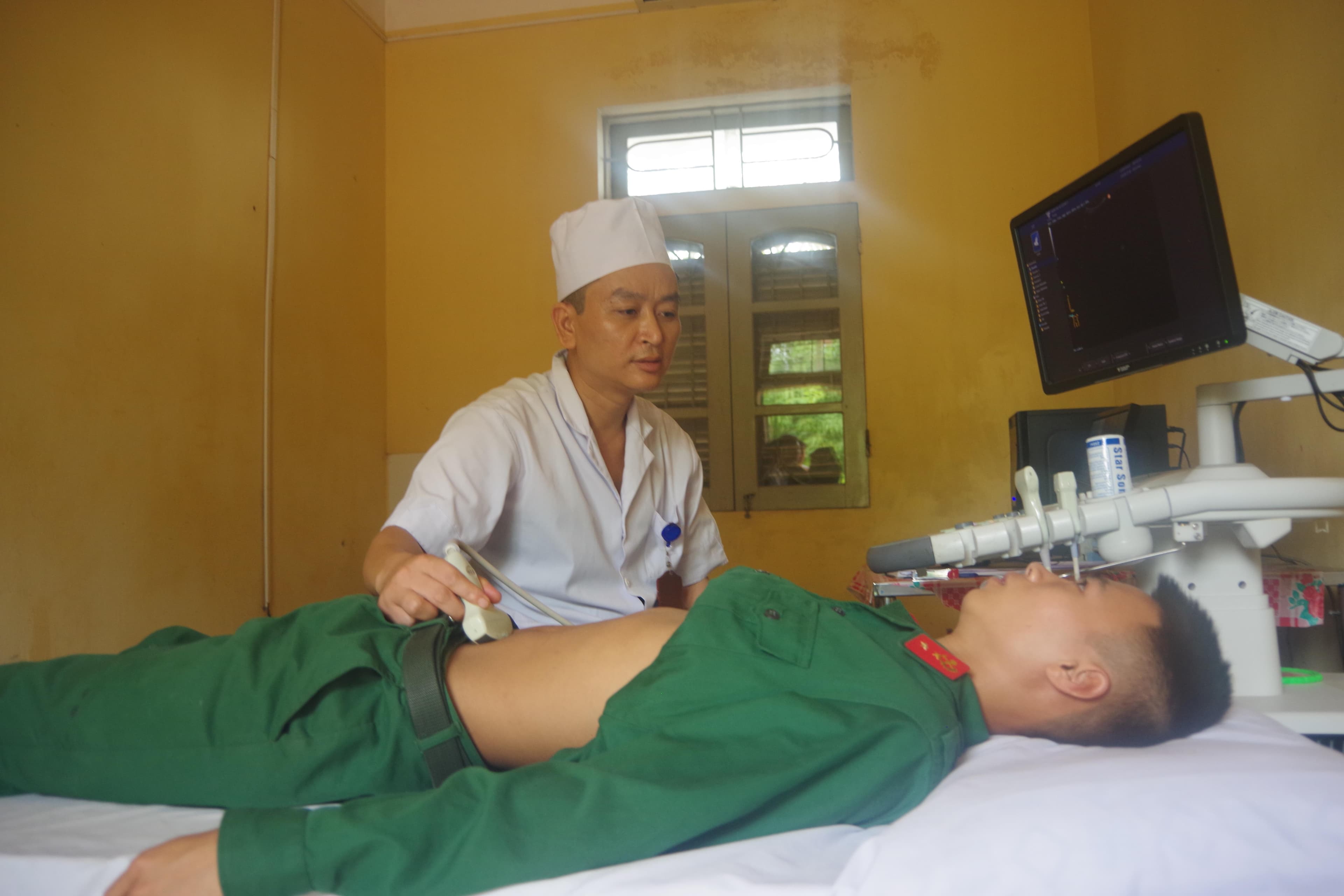 Niềm tin lớn ở bệnh xá nhỏ