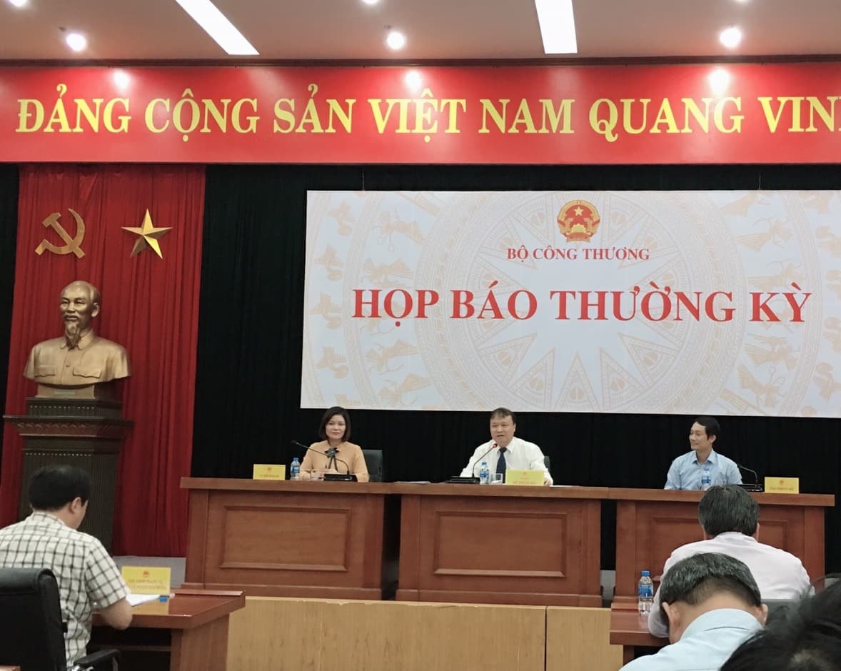 Big C cam kết mở lại đơn hàng cho doanh nghiệp dệt may trong hôm nay