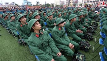 Quân nhân được hưởng tiêu chuẩn 11 ngày lễ, tết hằng năm