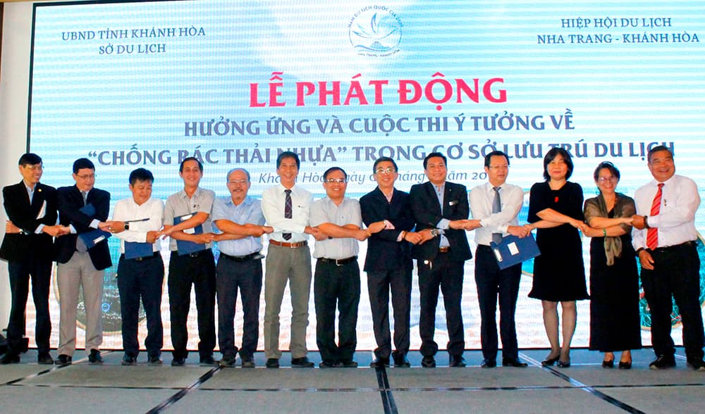 Khánh Hòa phát động chống rác thải nhựa trong cơ sở lưu trú du lịch