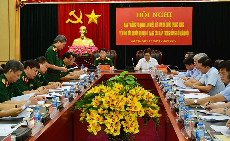 Triển khai nghiêm túc công tác chuẩn bị đại hội đảng các cấp trong Đảng bộ Quân đội
