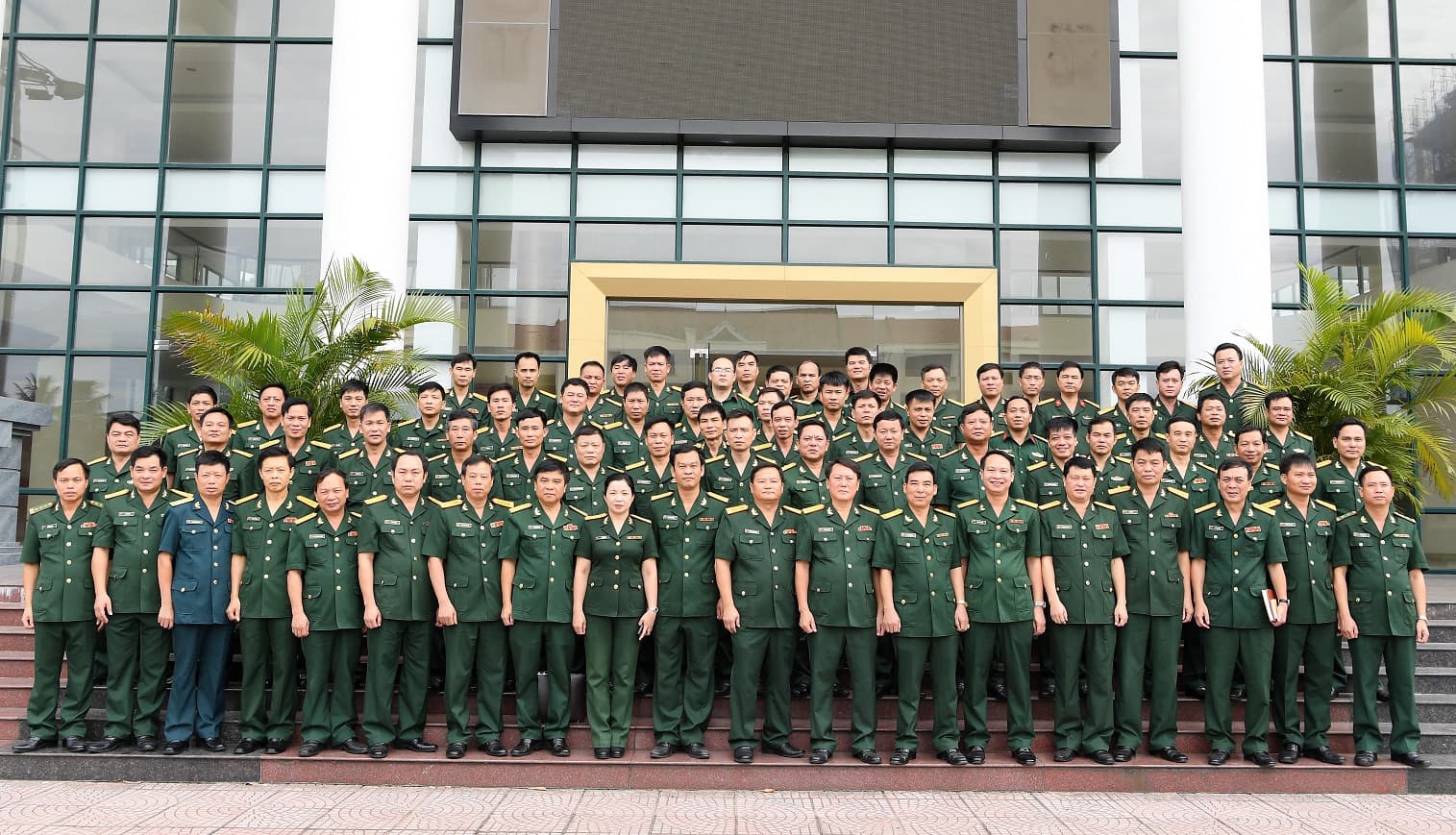 Gần 100 học viên được hoàn chỉnh kiến thức cao cấp lý luận chính trị