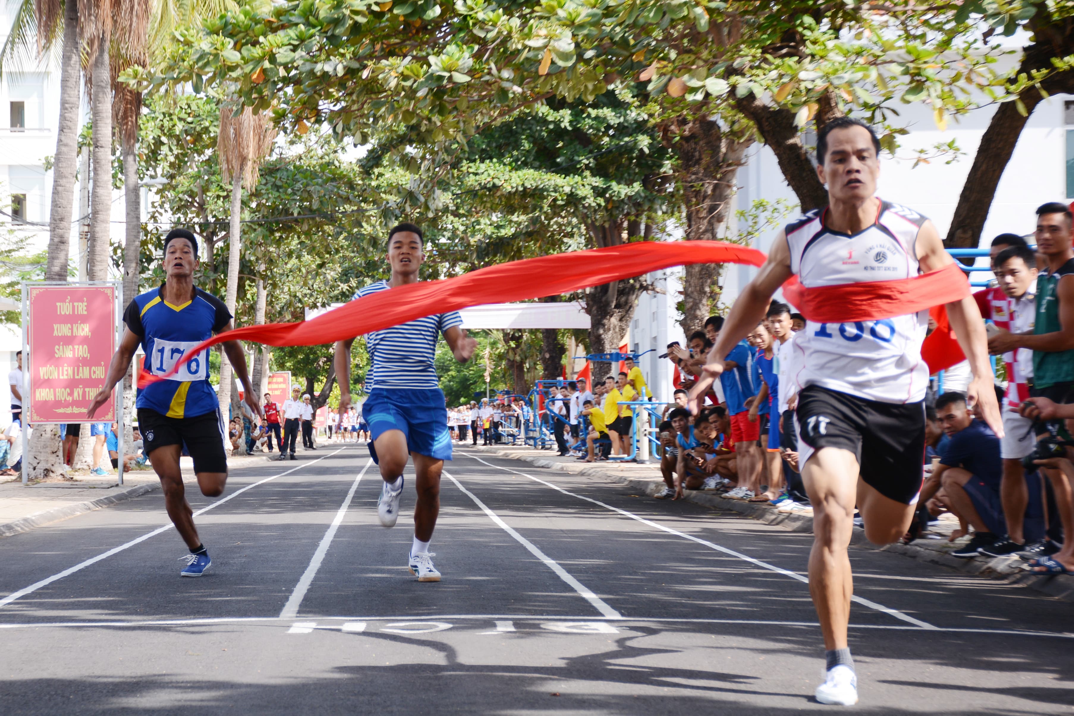 Quân chủng Hải quân khai mạc Hội thao thể dục thể thao năm 2019