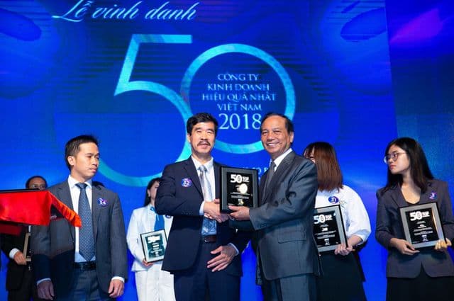 Vinamilk là đại diện Việt Nam duy nhất lọt Top 50 ASIA300