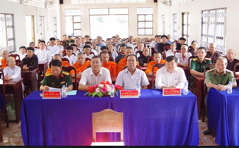Sóc Trăng: Bồi dưỡng kiến thức QP-AN cho chức sắc, nhà tu hành trong các tôn giáo