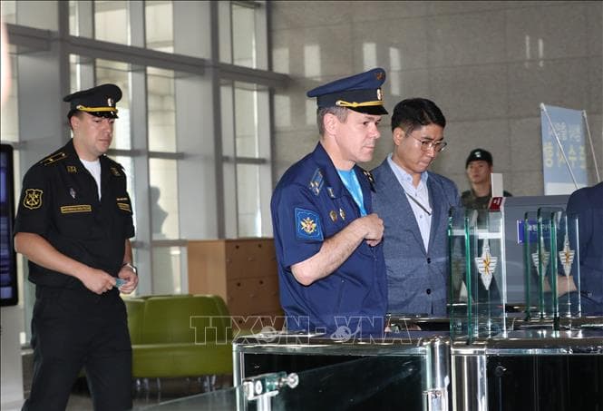 Hàn Quốc và Nga đàm phán về sự cố trên không