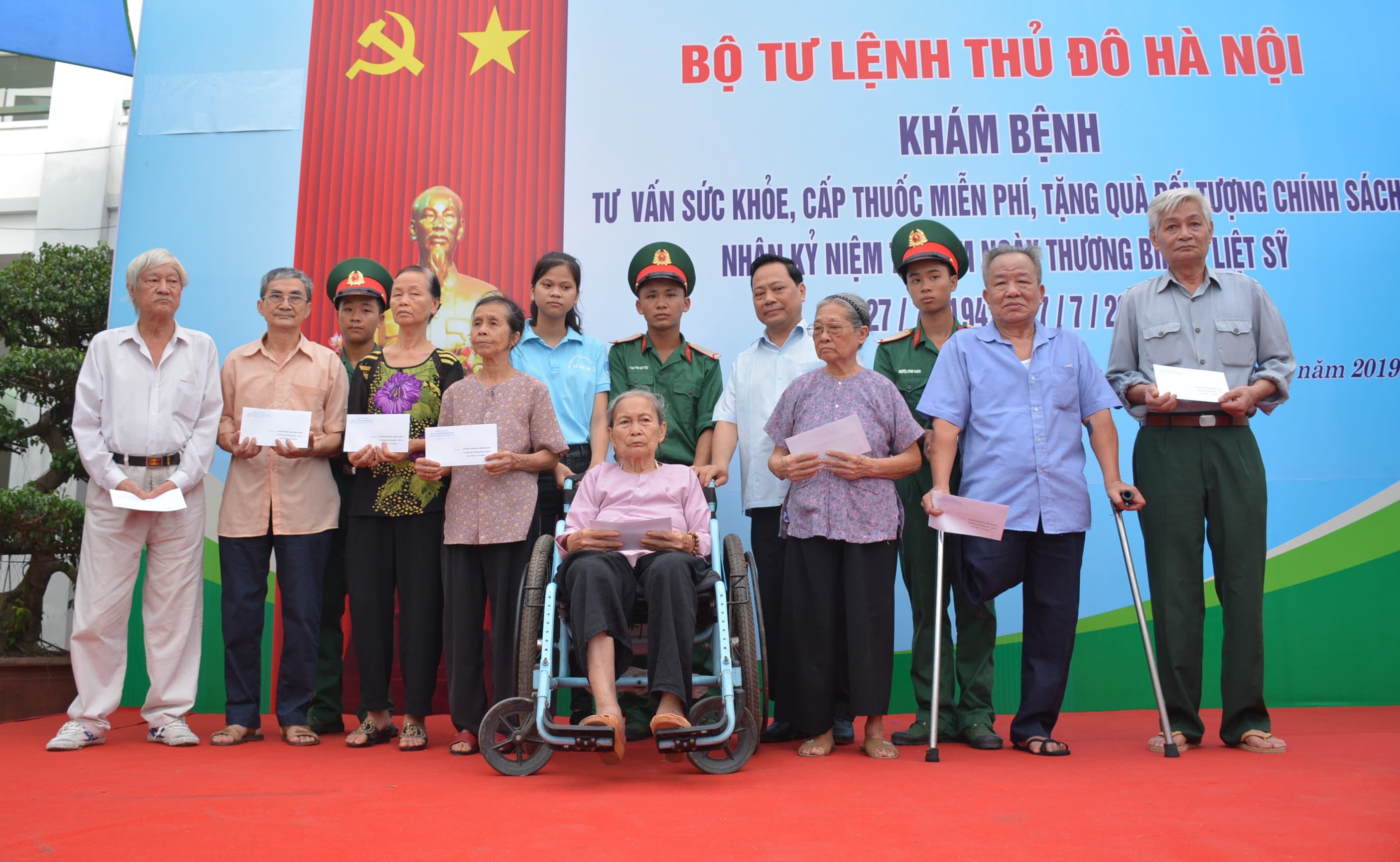 Nghĩa cử cao đẹp của người chiến sĩ Thủ đô