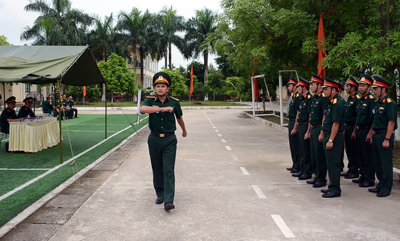 Khai mạc hội thi Đại đội trưởng, Trung đội trưởng huấn luyện điều lệnh giỏi năm 2019
