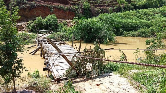 Hà Giang khắc phục hậu quả mưa lớn, sạt lở đất ở hai huyện Hoàng Su Phì, Xín Mần
