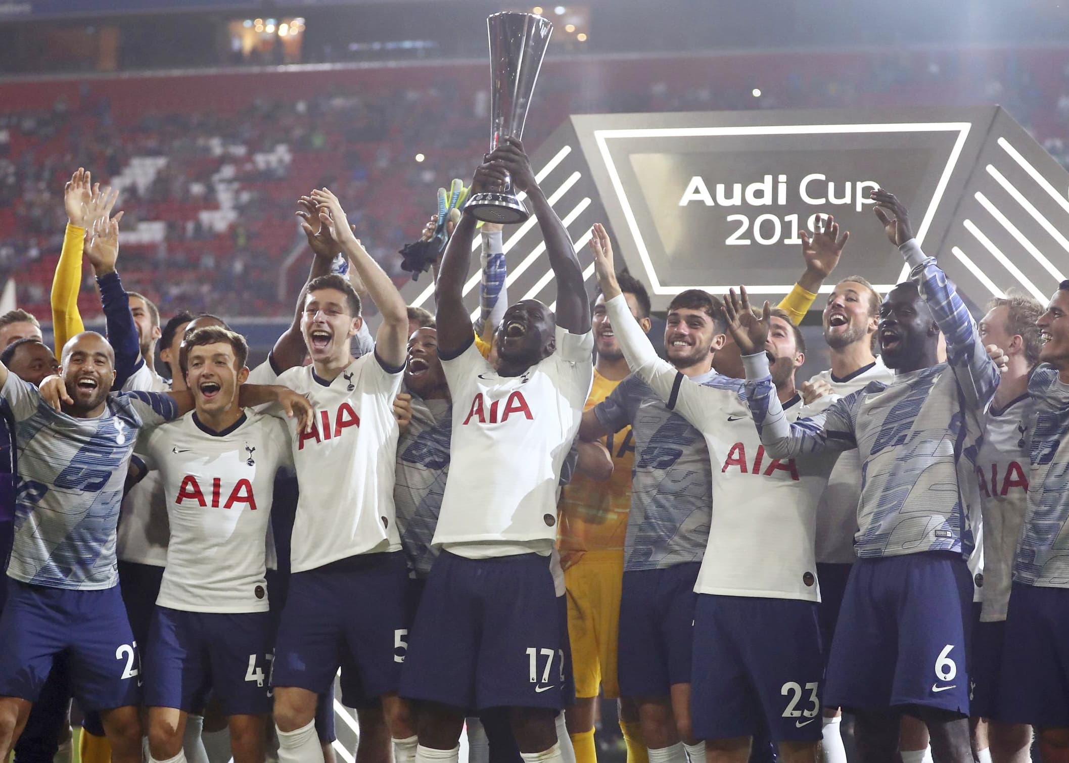 Thắng Bayern trên chấm 11m, Tottenham đăng quang Audi Cup 2019