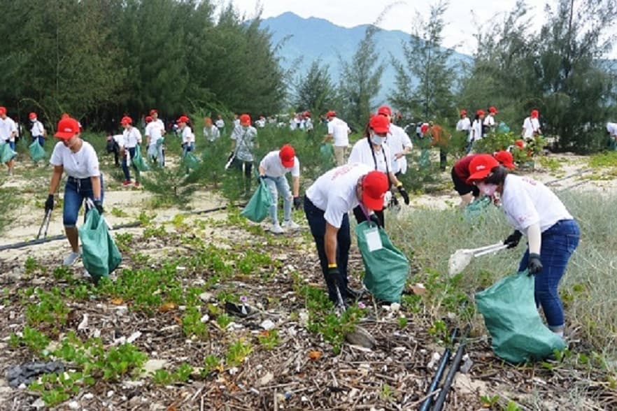 Gần 1.000 tình nguyện viên tham gia giải cứu đại dương